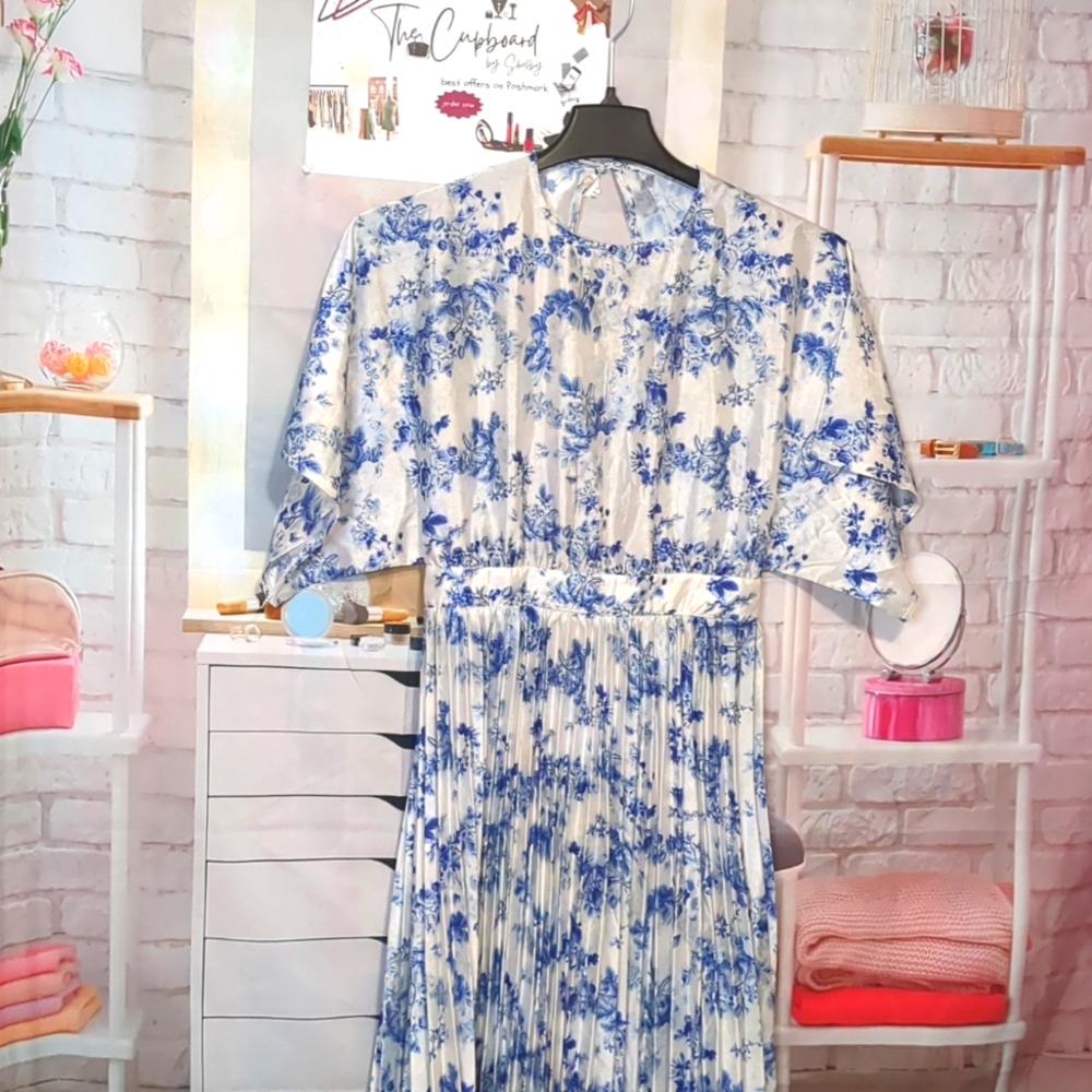Pretty Little Things Dress